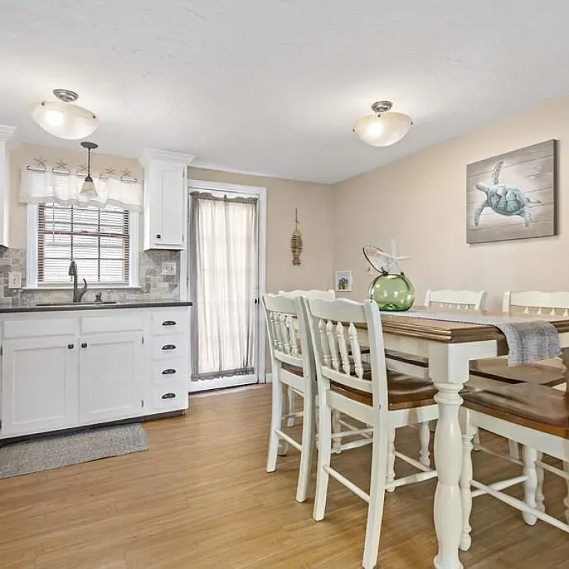 6393b9d0a02c22649ecbd3f4378053f5-uncropped_scaled_within_1536_1152